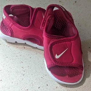 Infant Nike Sandals